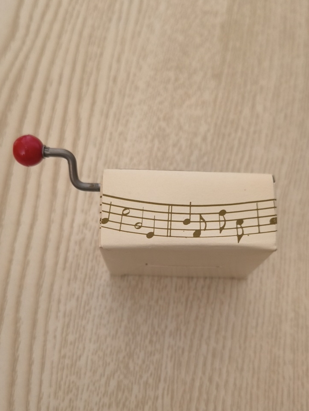 Vintage Beatrix Potter Mini Hand Crank Music Box Cardboard WORKS GREAT RARE!! - Picture 2 of 8